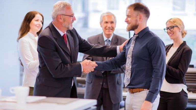 Interim IT-chef – en kombination av teknisk kunskap och ledare