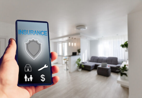 Smart telefon med app för hemlarm